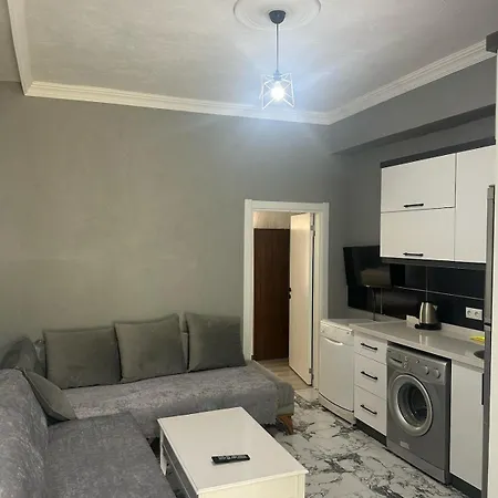 In The Center, 6-7 Minutes To The Airport, Close To The Sea And Coves * Dalaman