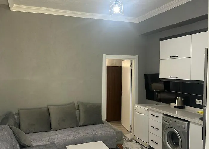 In The Center, 6-7 Minutes To The Airport, Close To The Sea And Coves * Dalaman